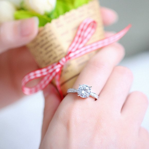 New sterling silver ring size 6-8 - Picture 3 of 6